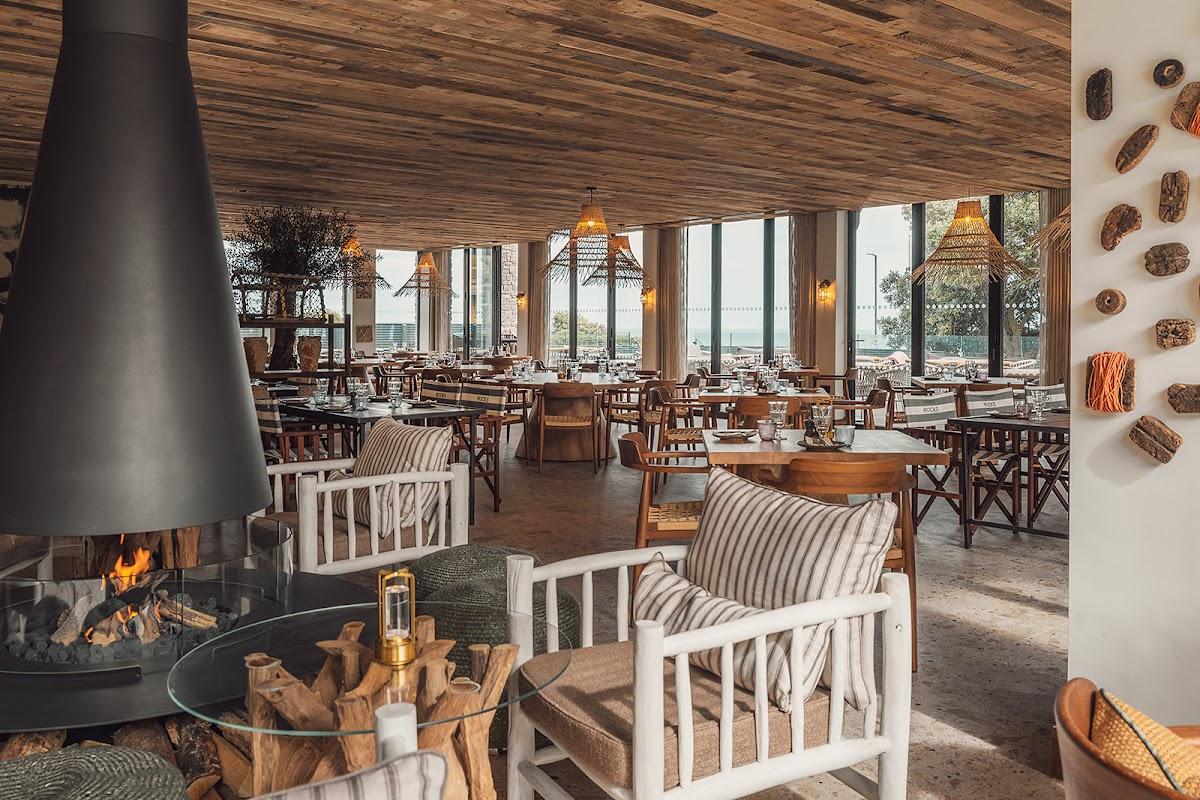 Old Harry Rocks Bar & Restaurant