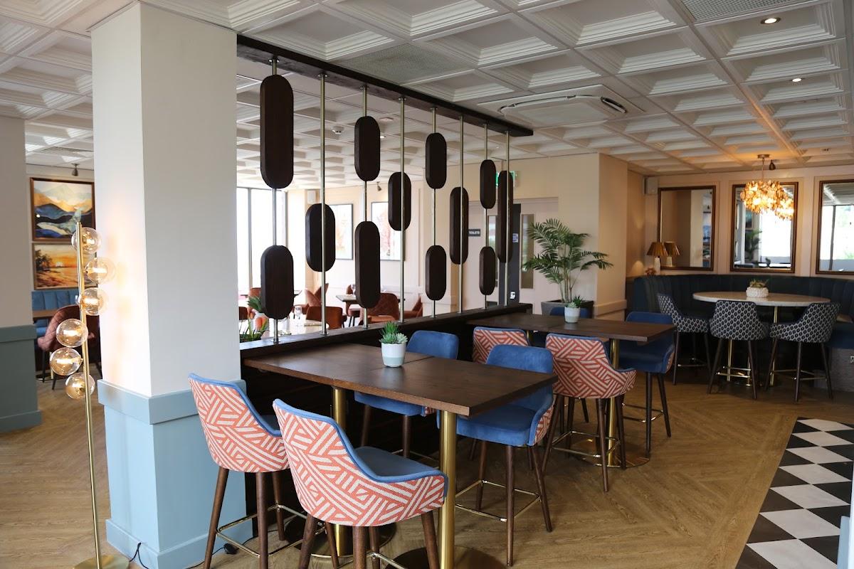 Elevate Brasserie & Bar