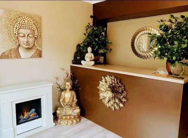Laroma Therapies