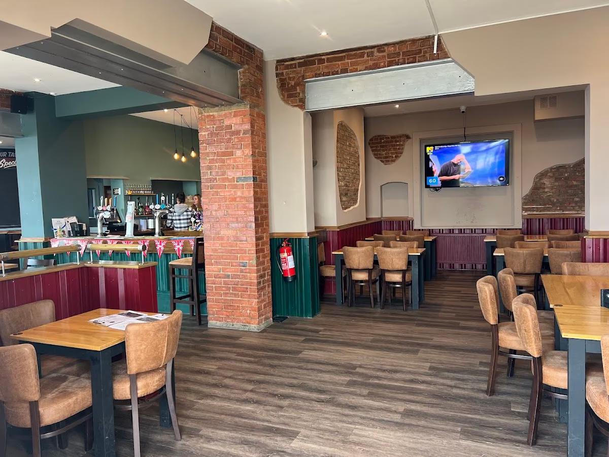 High Tide Pub Bognor