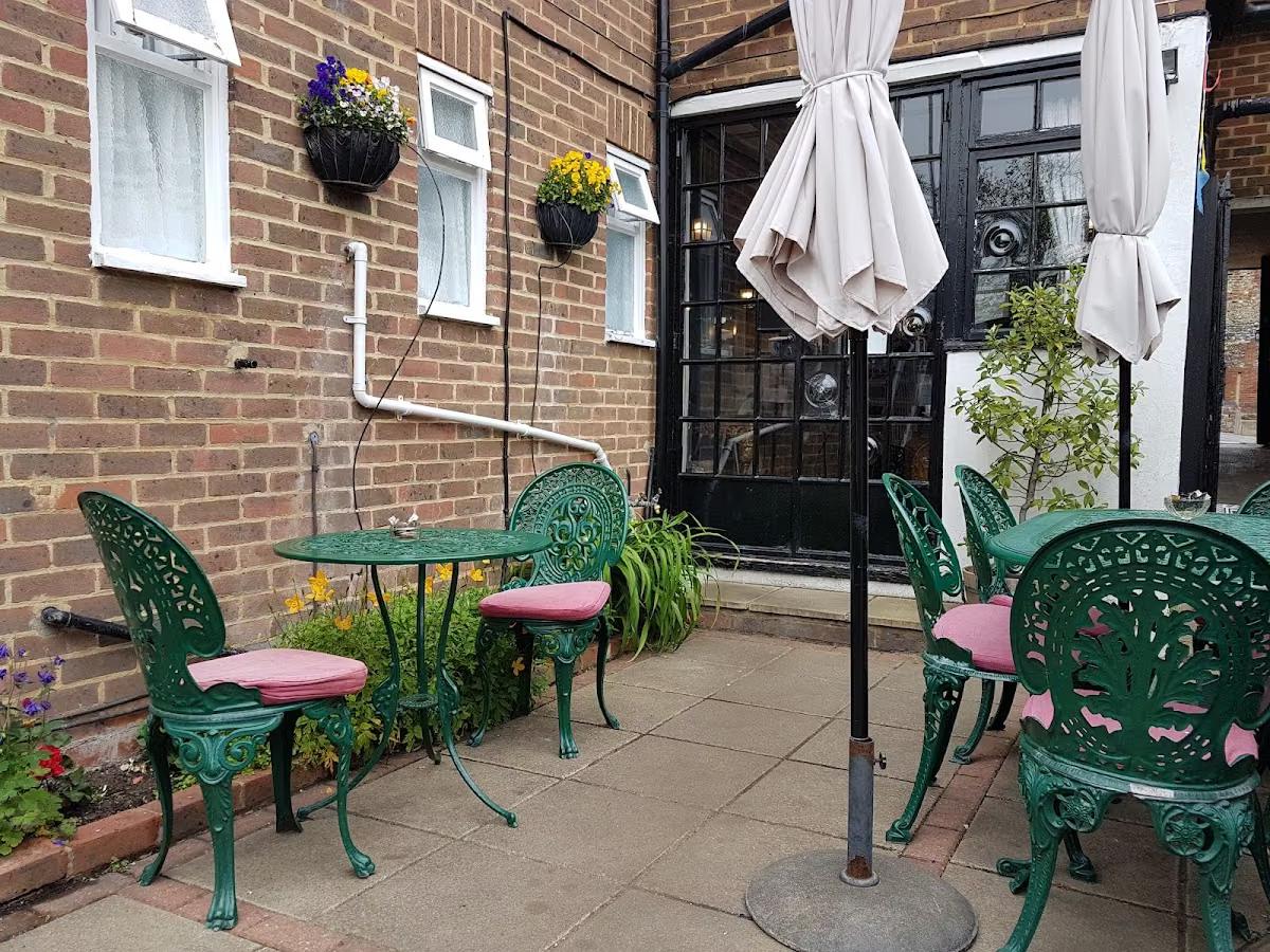 Belinda's - Arundel