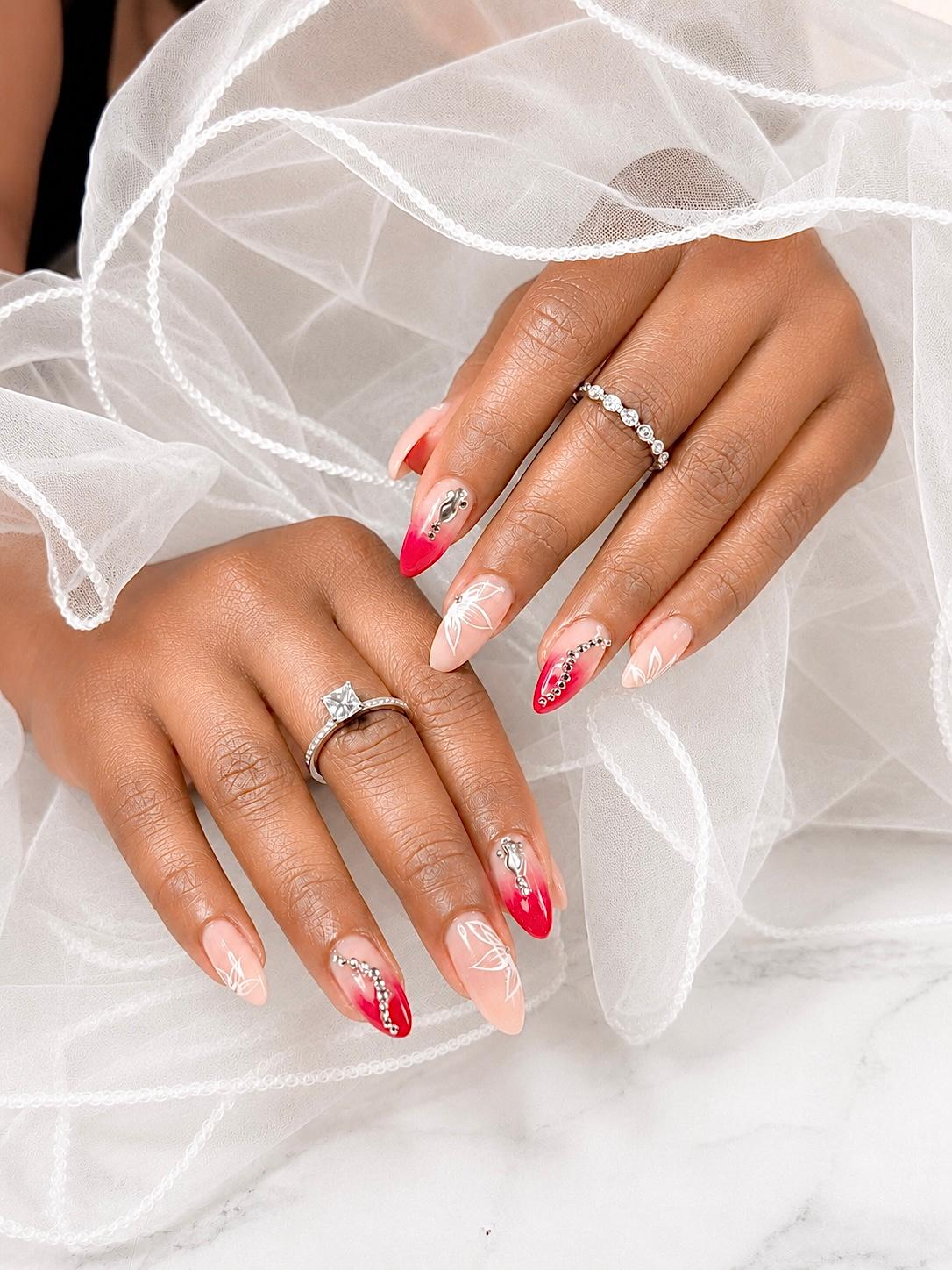 Luxury Nails by Victoria