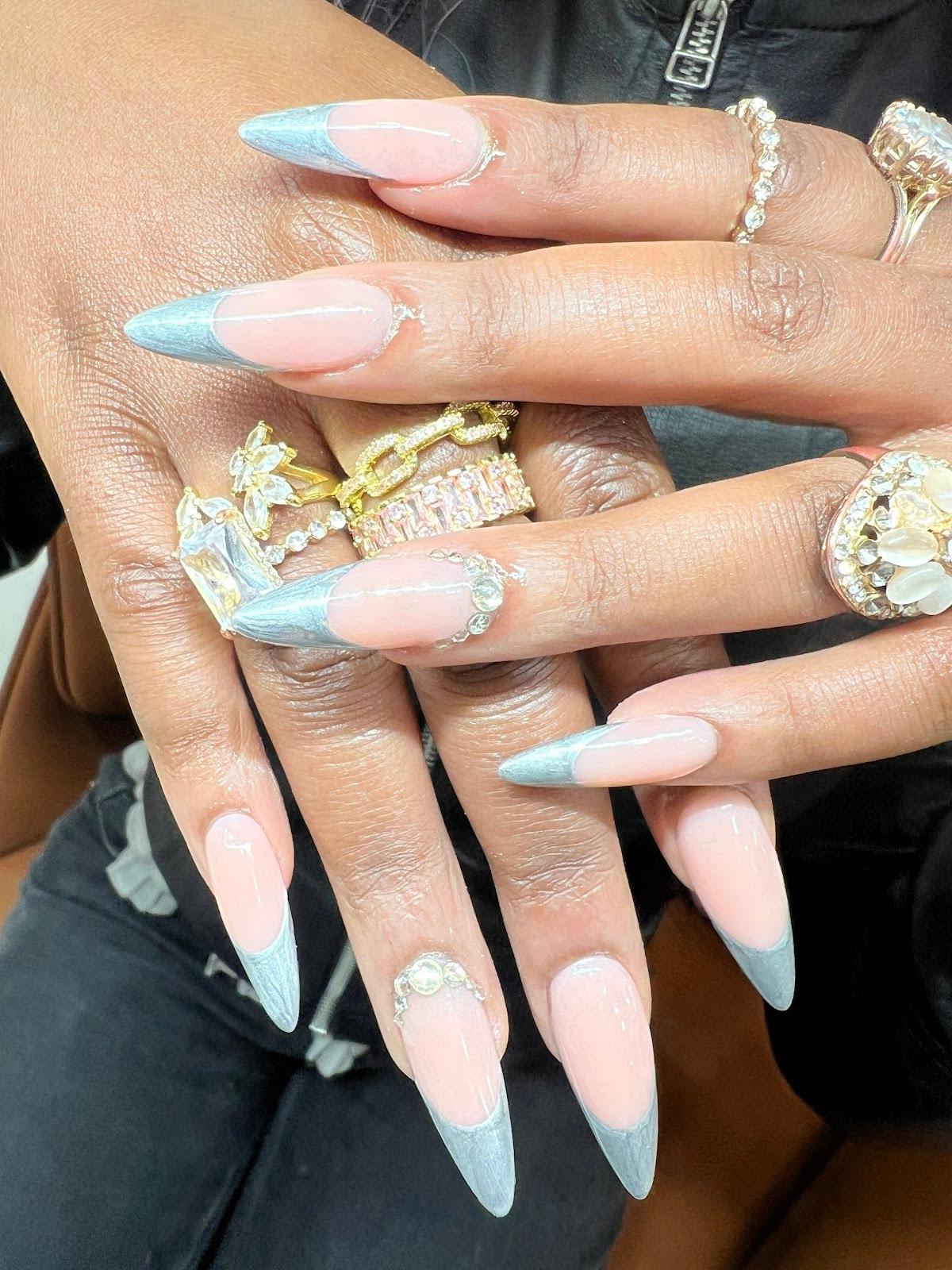 D' Nails Vault