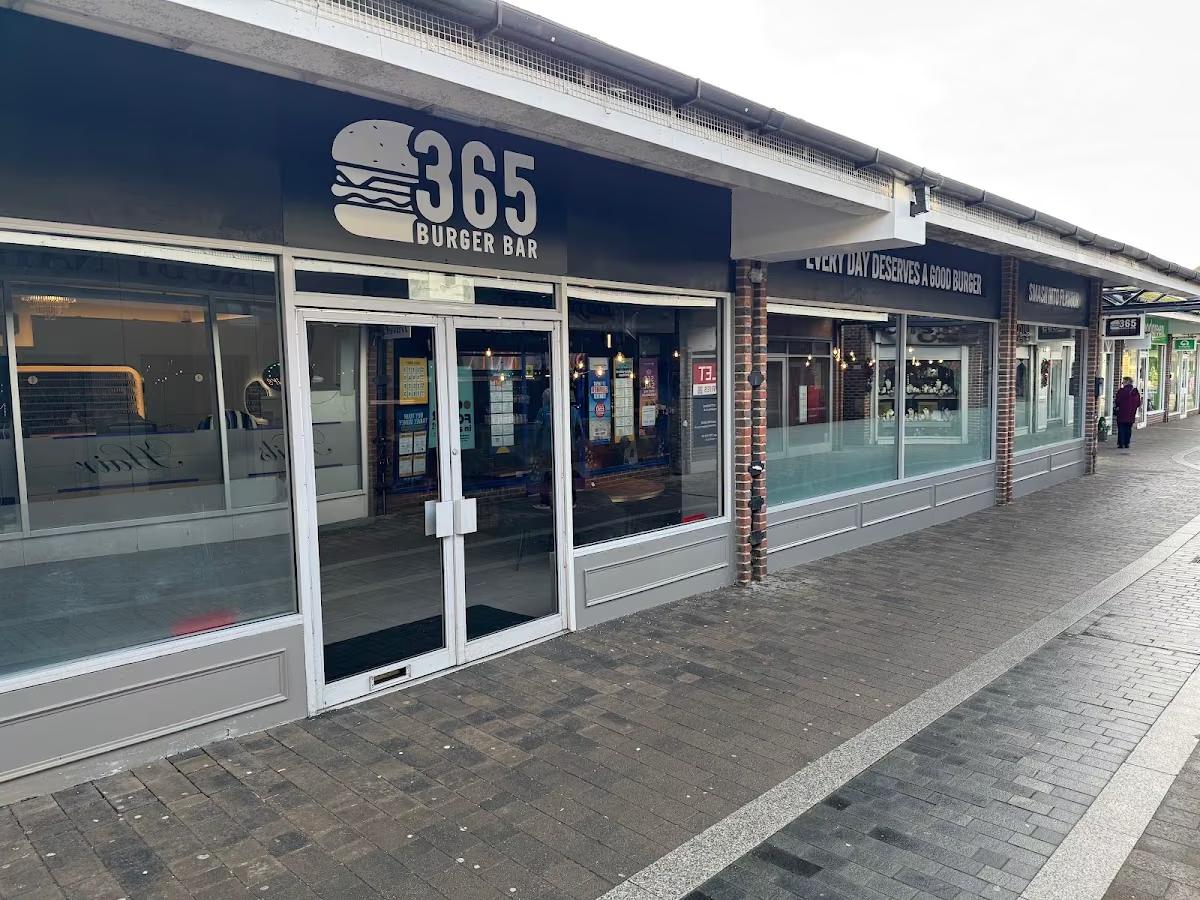 365 Smash Burger & Bar