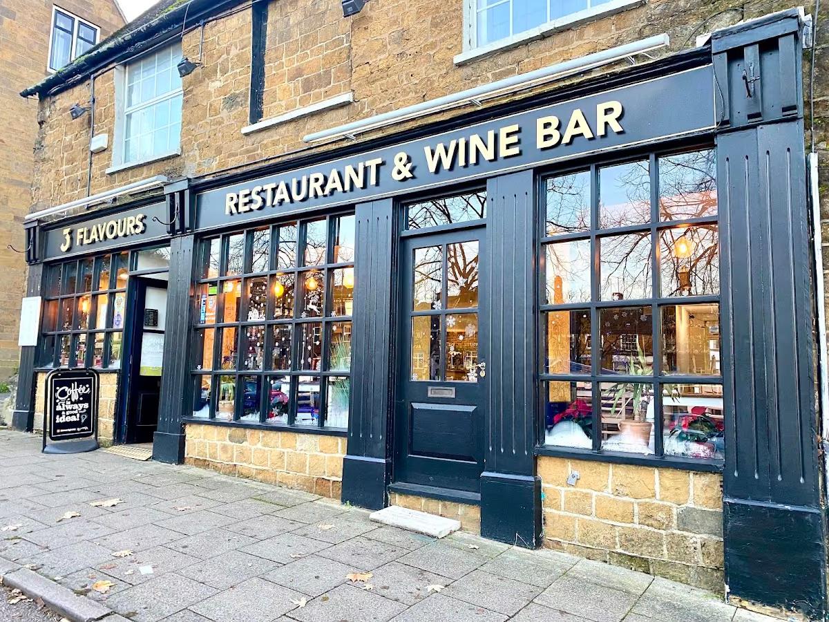 3 Flavours restaurant and wine bar