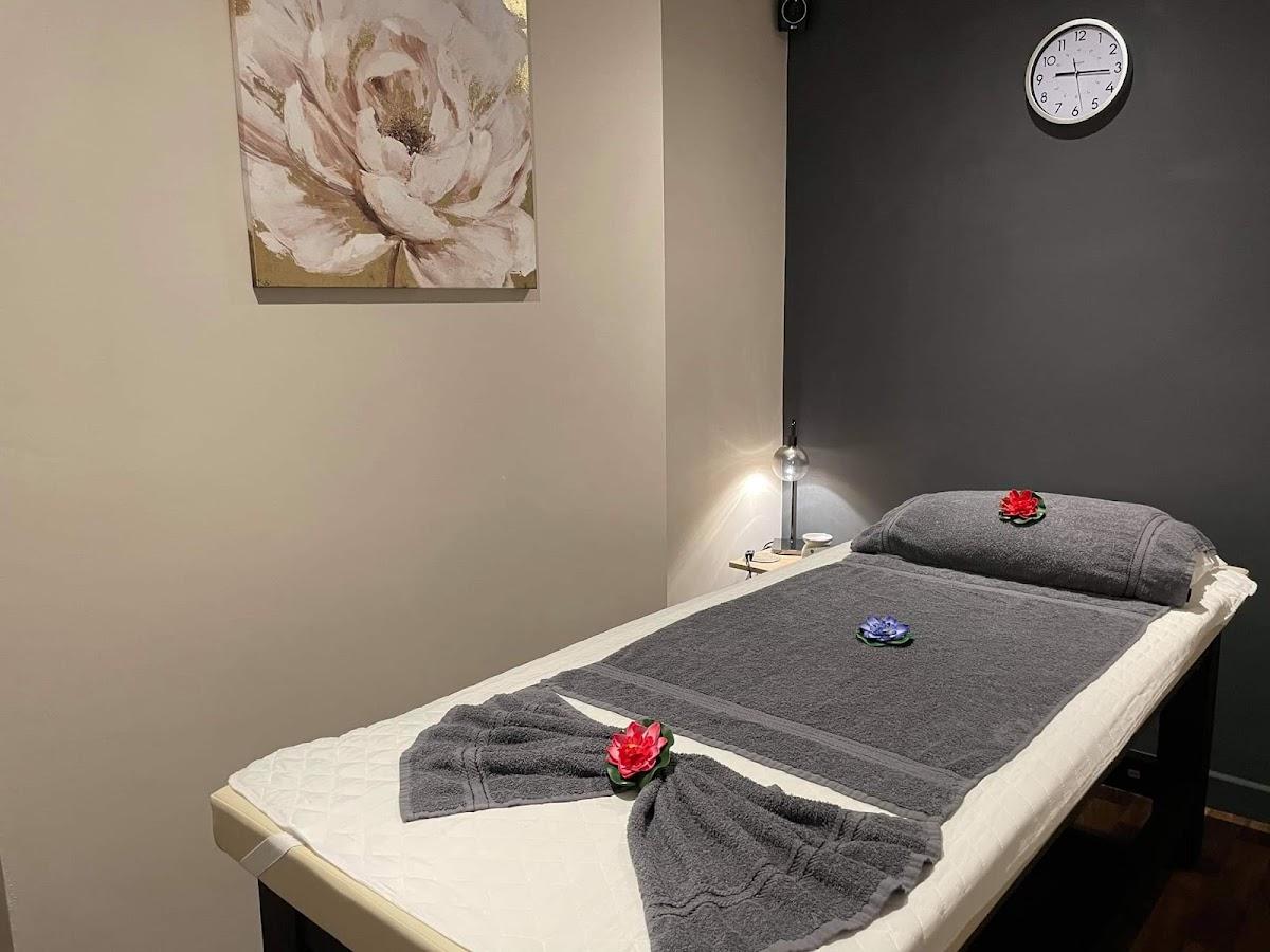 Breeze Thai Massage and Spa