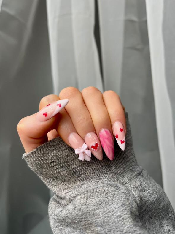 Kelly's Nails