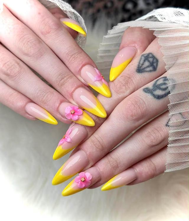 Crystal Nails Bar Burgess Hill
