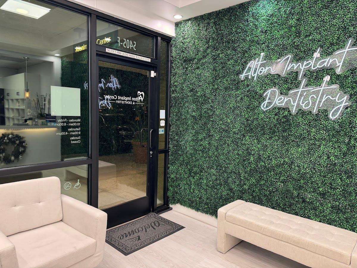 Alton Implant Center & Family Dentistry of Irvine OC
