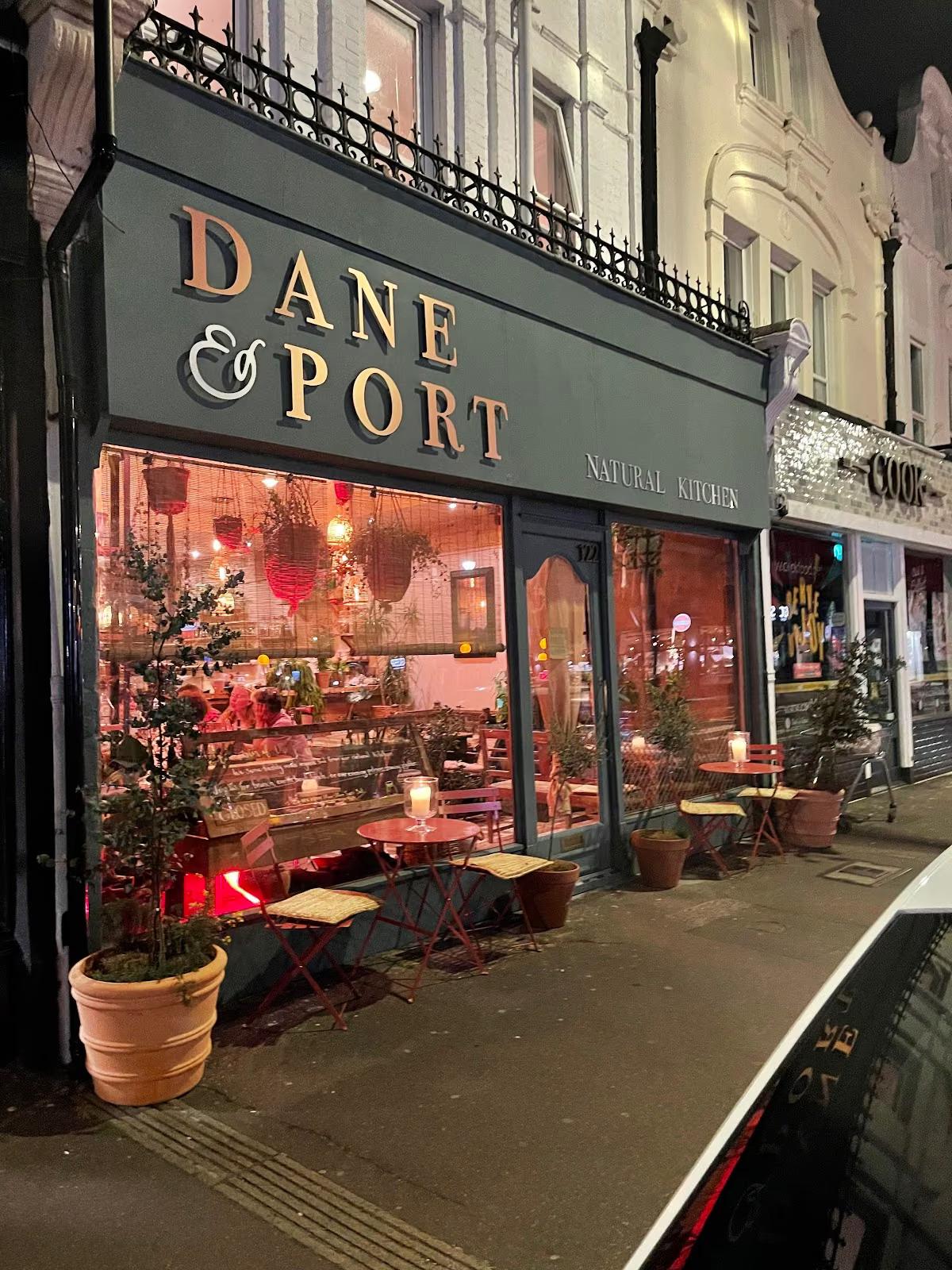 Dane & Port - Natural Kitchen
