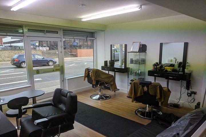 Crown cutz Barbershop