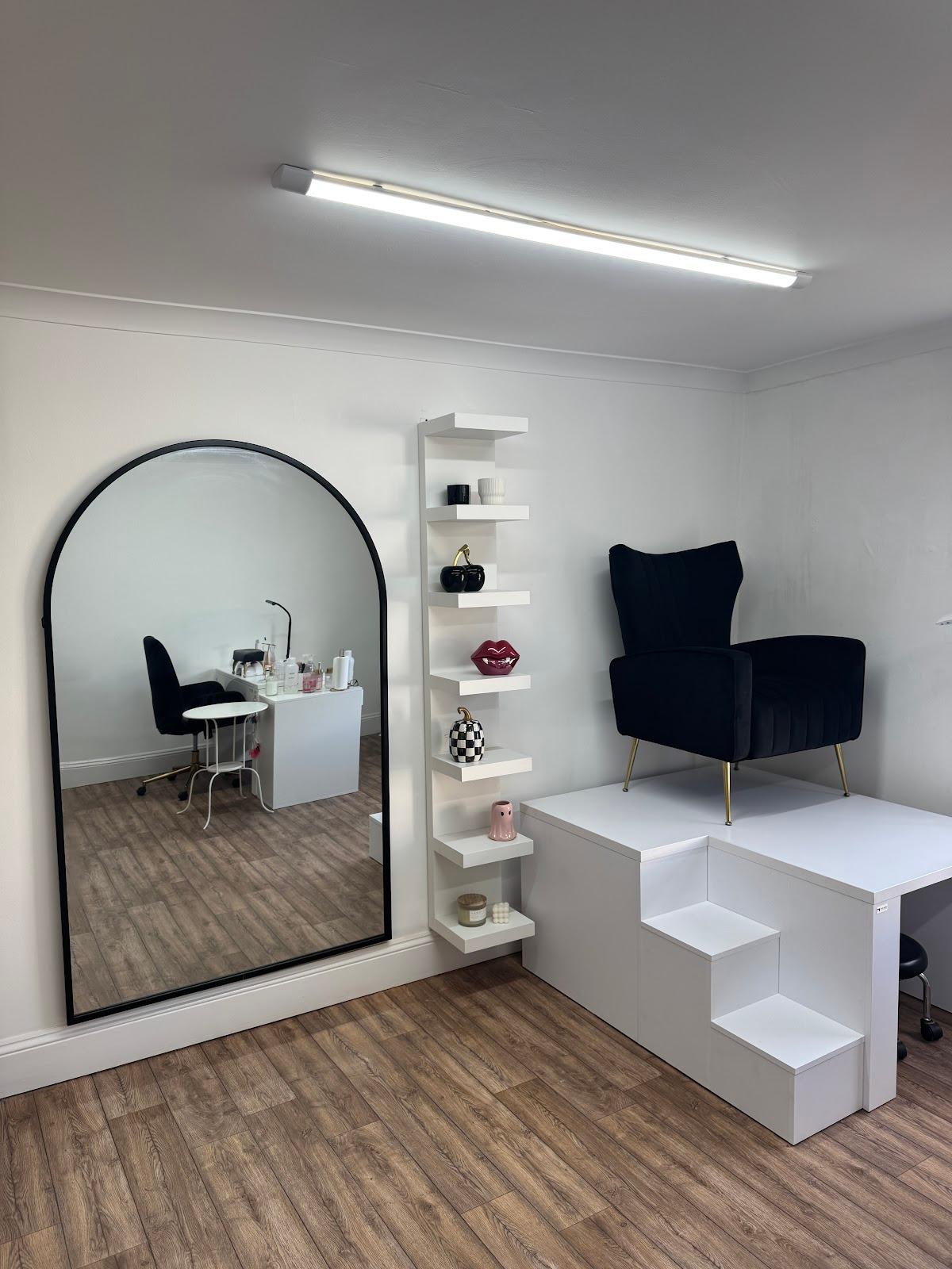 Sjscratches Nail Salon and Shop Southampton | Nail Place & Bar in Southampton | Pedicure, Biab Nails, Acrylic Nails