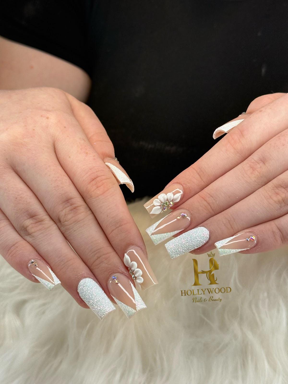 Hollywood Nails