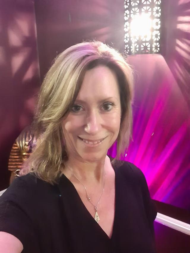 Reiki, Spiritual Coaching, Hypnotherapy- Caroline Hales