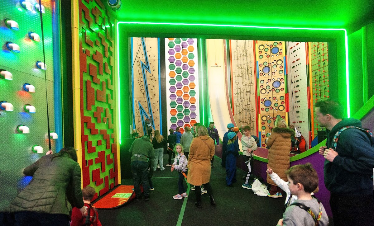 RockReef - Indoor Climbing Attraction