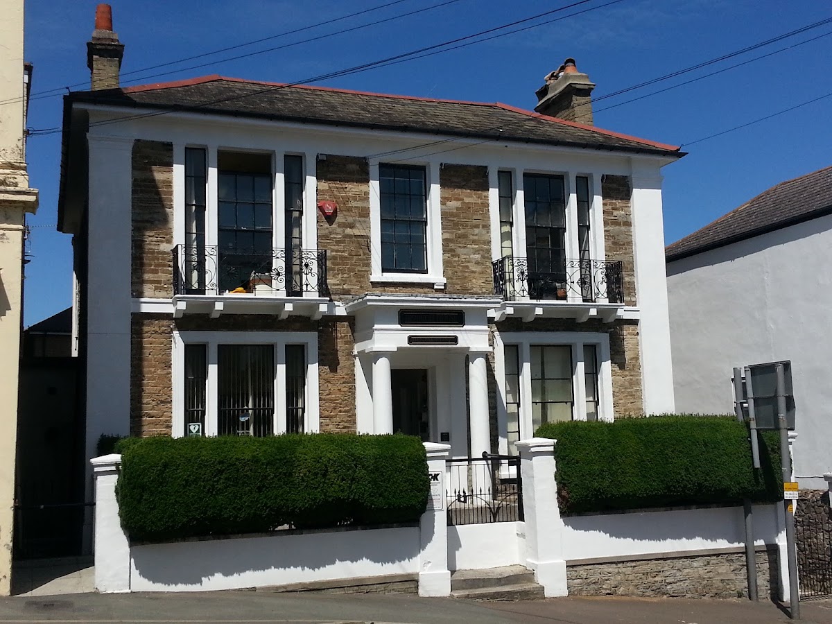 Denbigh House Dental Clinic