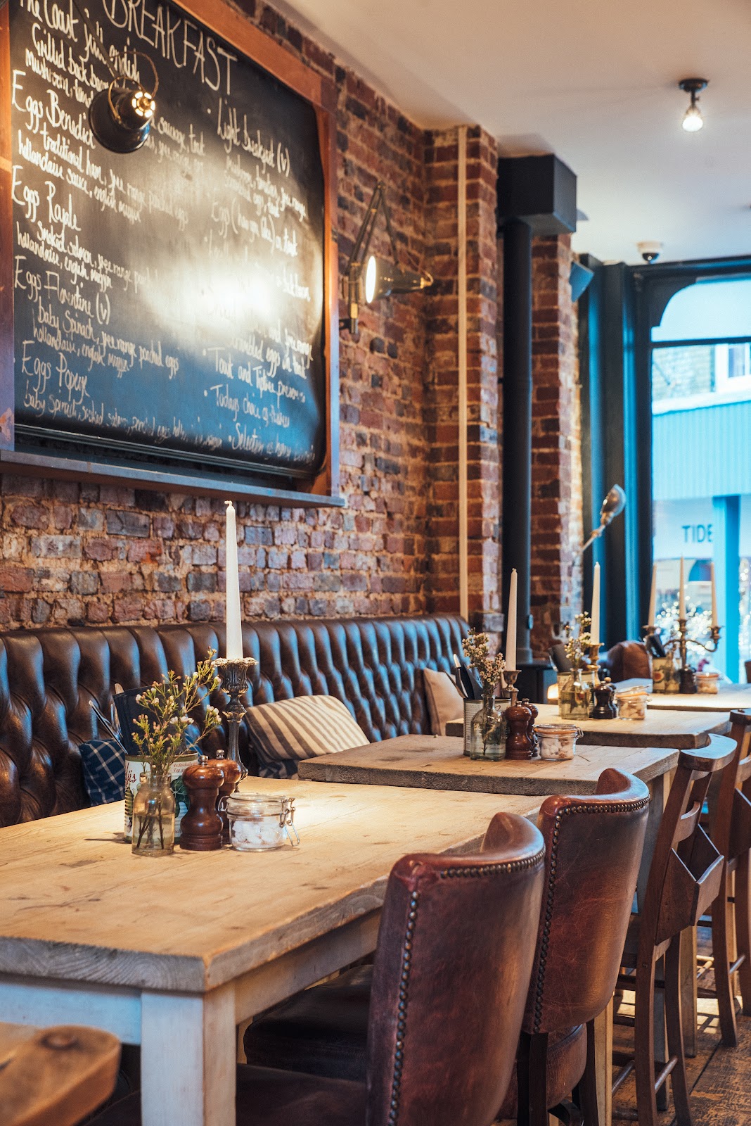 The Coast Bar & Dining Room