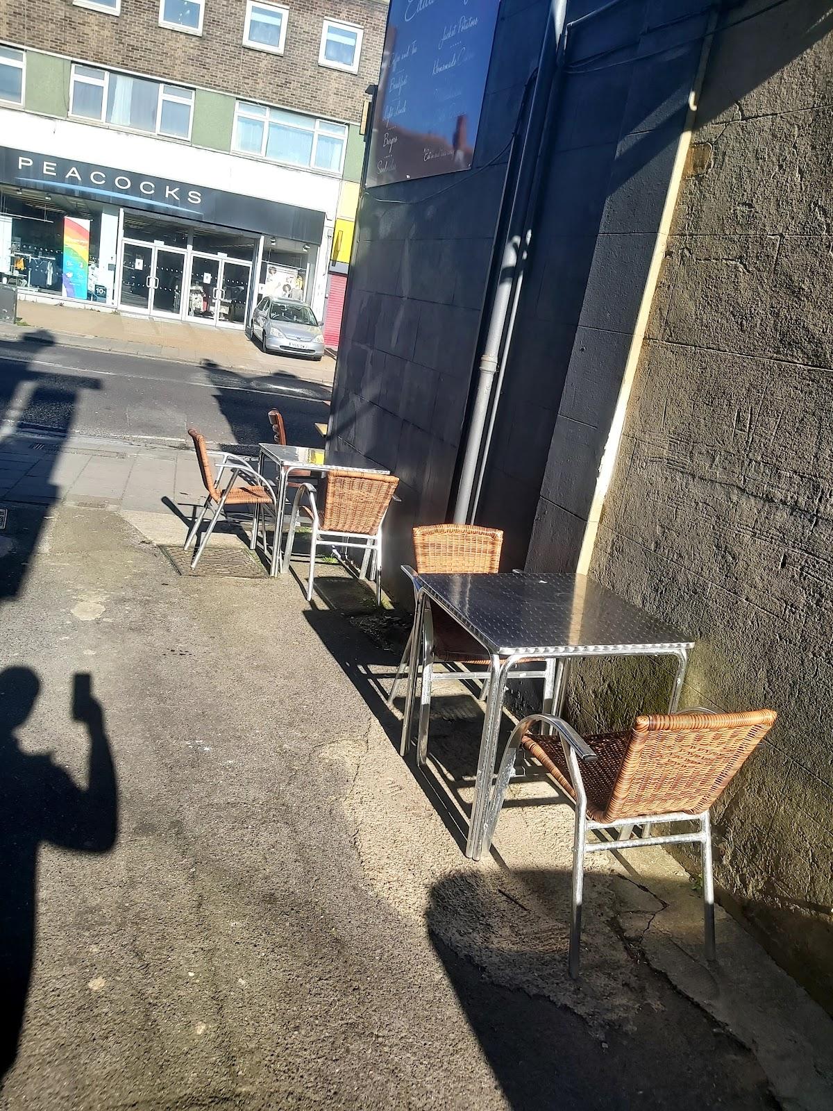 Eddie's Cafe