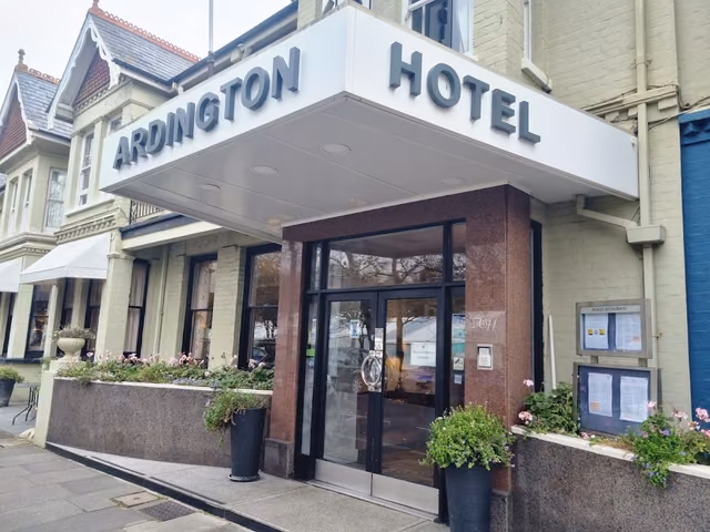 Ardington Hotel