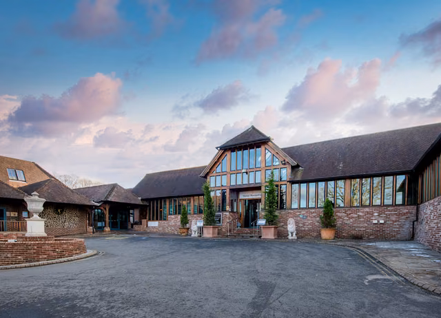 Old Thorns Hotel & Resort