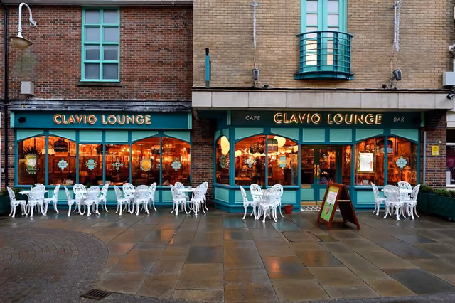 Clavio Lounge