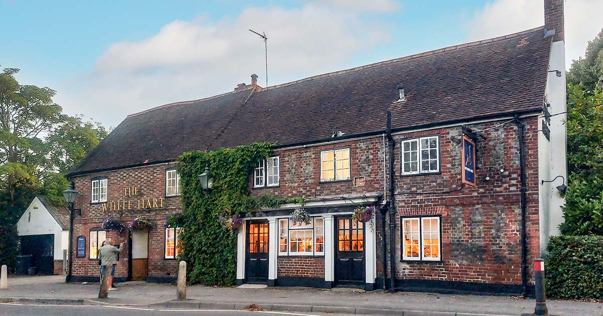 The White Hart Pub & Accommodation