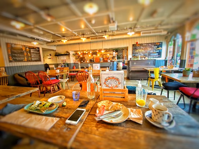 Jenkins & Sons | Restaurant & Bar in Penn Hill