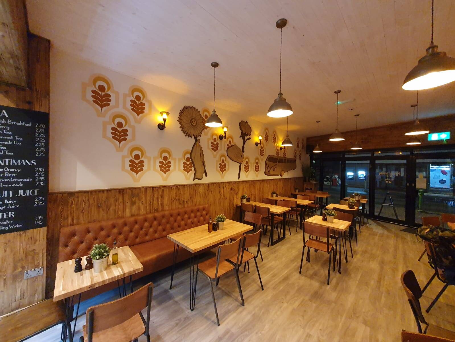 Hippie Flower Café