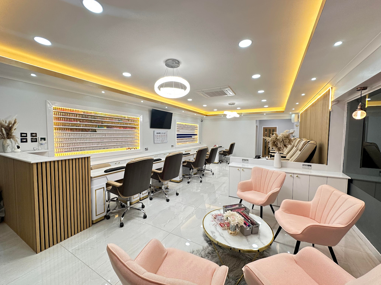 Swan Nails and Beauty - Staple Hill, Bristol