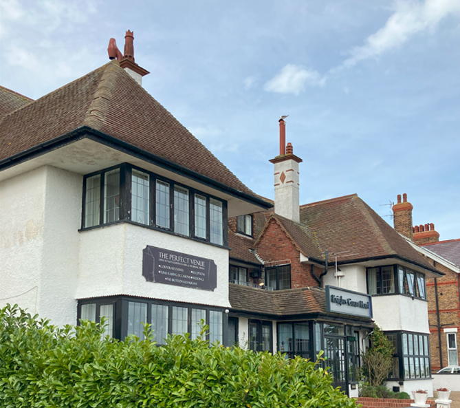 Knights Court Hotel